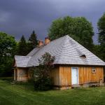  Roztoczański Park Narodowy. Dawna leśniczówka Ordynacji Zamojskiej z&amp;nbsp;1830 roku we Floriance 